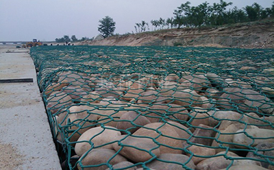 包塑石籠網